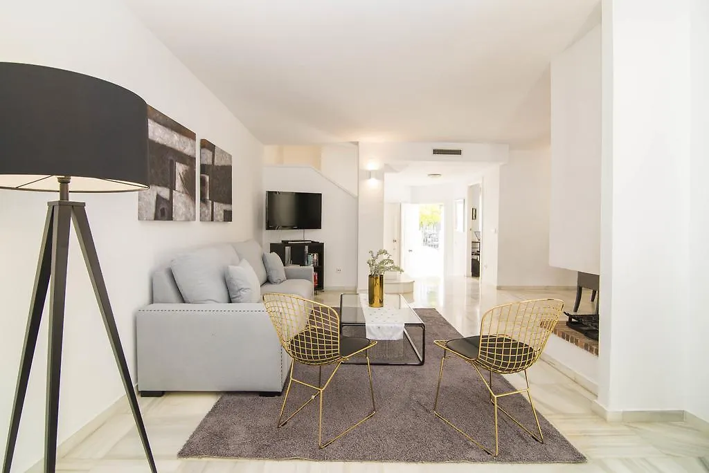 Townhouse Los Naranjos Apartment Marbella