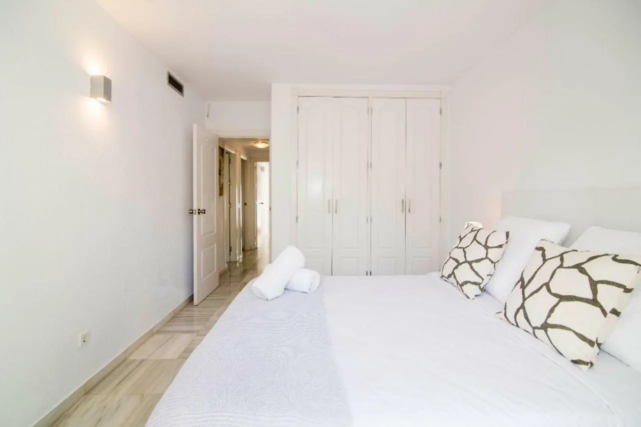 Townhouse Los Naranjos Apartment Marbella