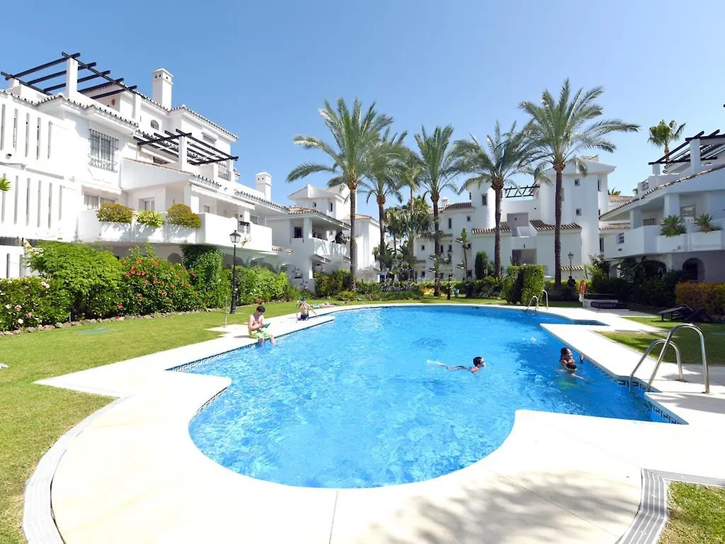 Townhouse Los Naranjos Marbella